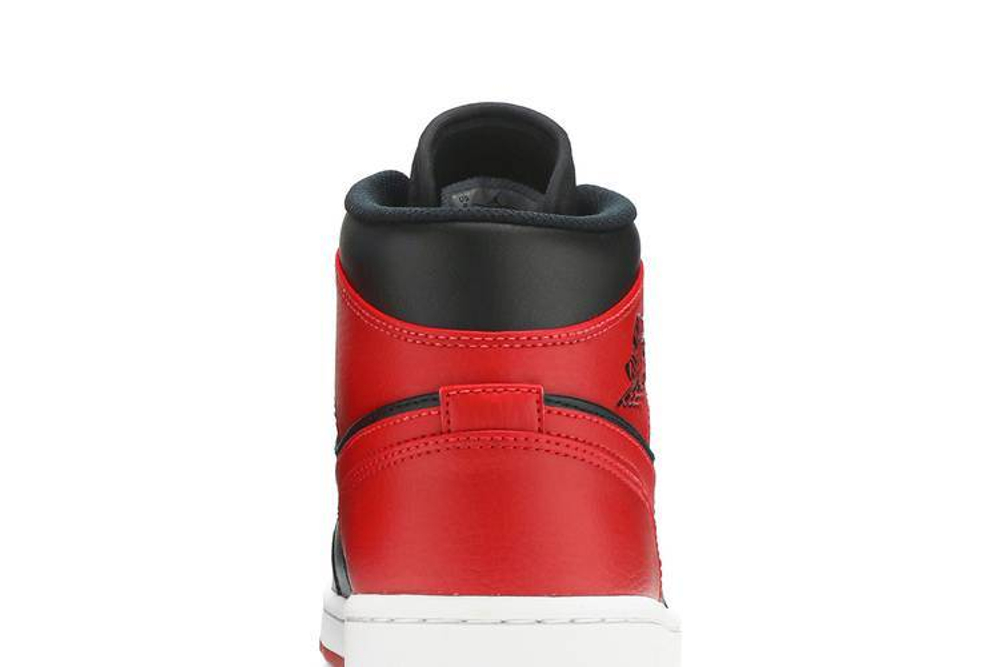 Кроссовки Jordan Air Jordan 1 Mid "Red And Black"