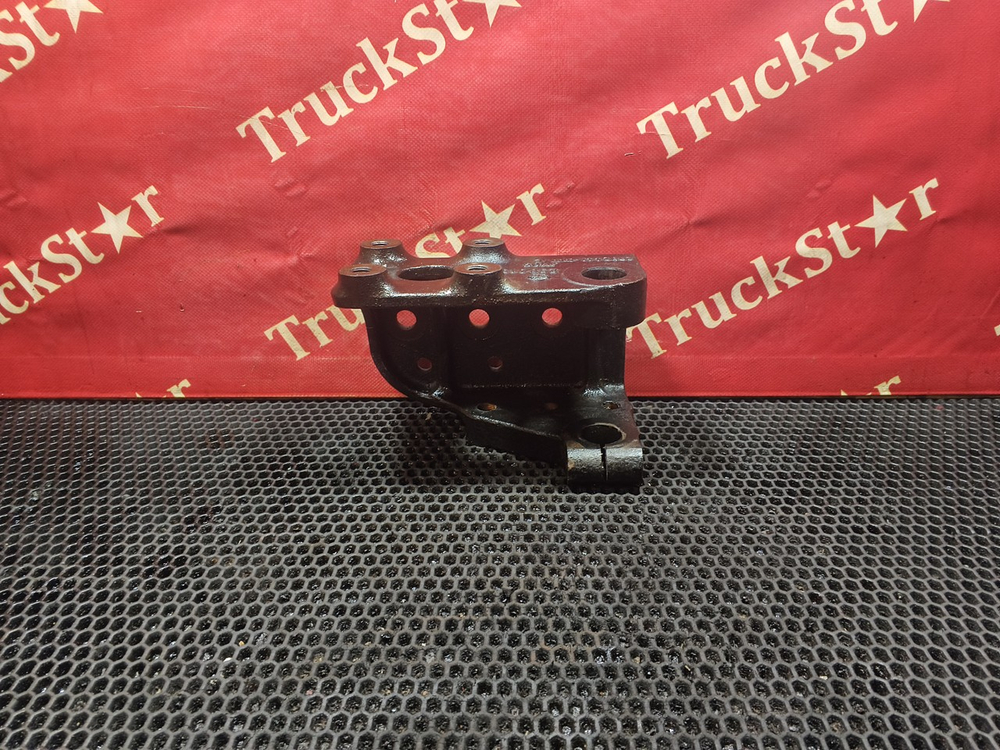 Кронштейн рессоры передней левый 2023г.