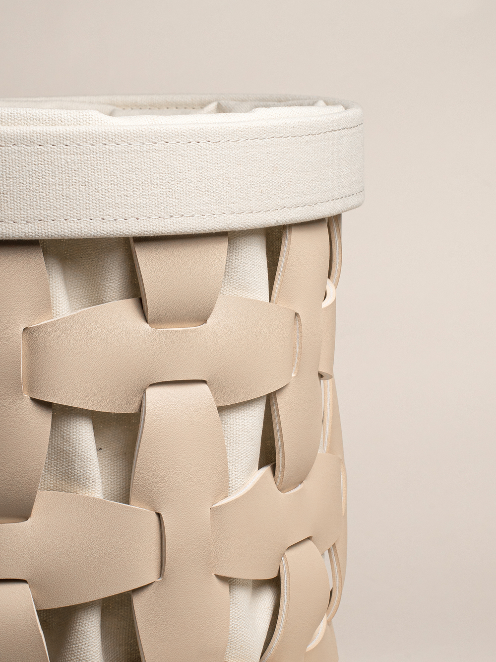 Корзина с чехлом Бежевая средняя