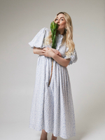 Платье с жабо и рукавами-фонариками, синие цветочки на Айвори