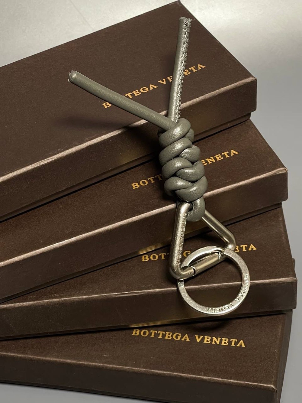 Брелок Bottega Veneta