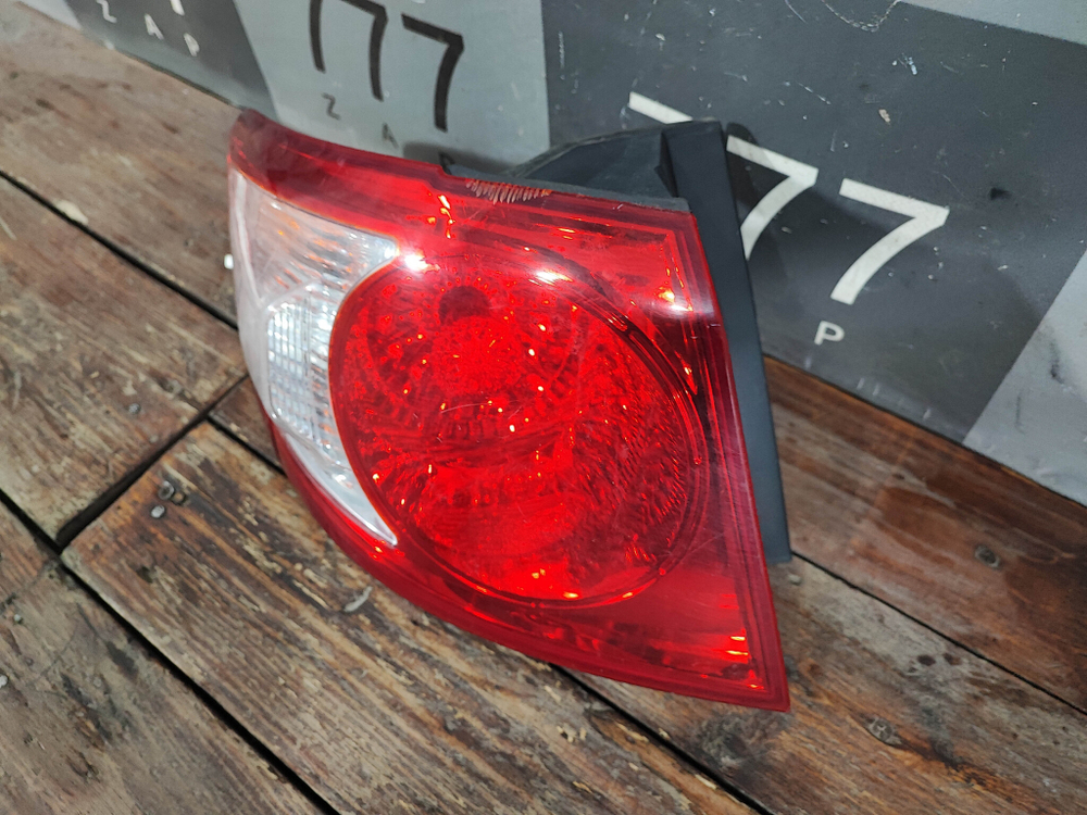 Фонарь задний левый Hyundai Santa Fe 2 (CM) 05-10 Б/У Оригинал 924012B000