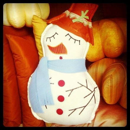 Подушка декоративная "Снеговик"