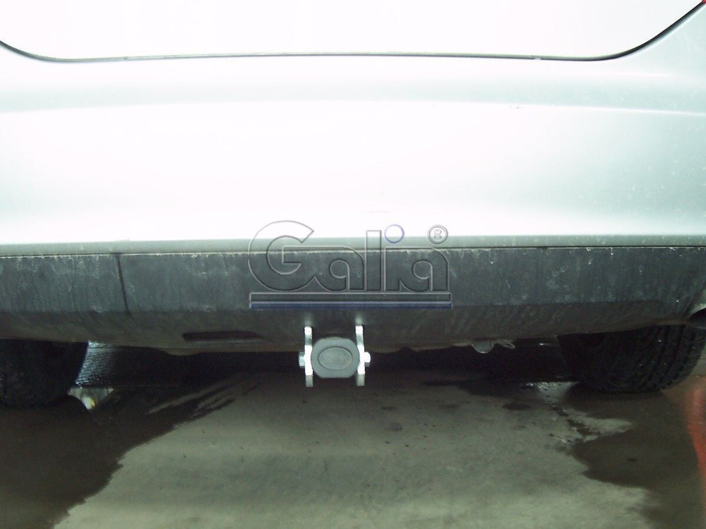 Фаркоп оцинкованный Galia A039A для Audi A6 2004-2011(паспорт и сертификат в комплекте)(без электрики)