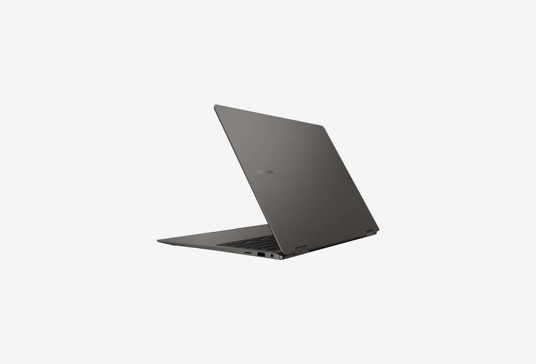 NP960QFG-KA2IN_0625819120138
