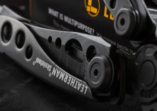 Мультитул-инструмент Leatherman Мод. SKELETOOL BLACK TOPO (7 инструментов)(10см)(142г.)