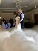 Тяжелый дым на первый танец