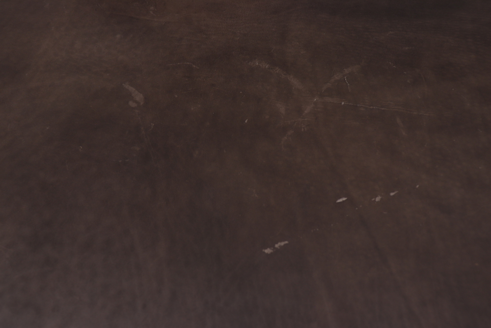 Уценка: 1,8-2,2 Юфть горький шоколад 144 дм²