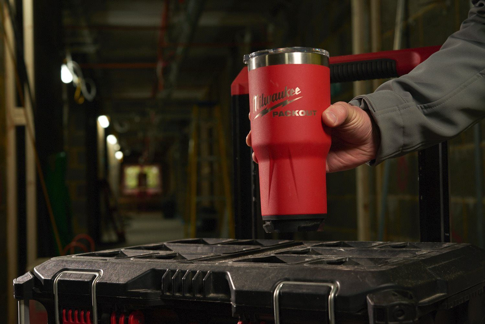 Термокружка Milwaukee packout 887мл