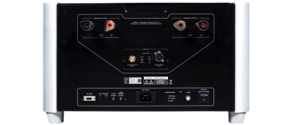 Moon by Simaudio 888 Black — моноблочный усилитель мощности предельного референсного уровня