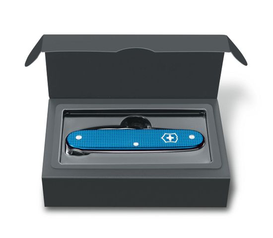 Складной нож Victorinox 0.8201.L20 Pioneer Alox Limited Edition 2020 c клинком из стали X55CrMo14, рукоять алюминий
