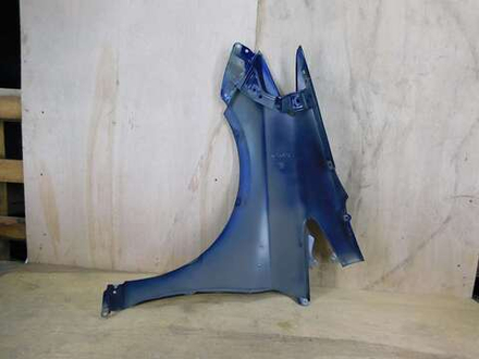 крыло переднее правое Toyota Prius ZVW30 35