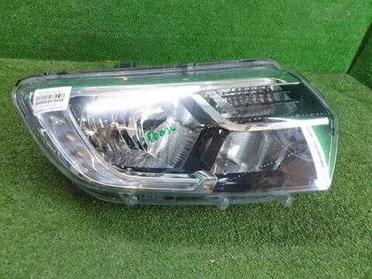 Фара правая Renault Logan 2, Sandero 2 (2018-2022) галоген