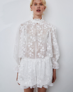 Блуза из хлопкового шитья белый