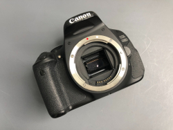 Canon 600D Kit 18-55mm 3.5-5.6 48.000 кадров
