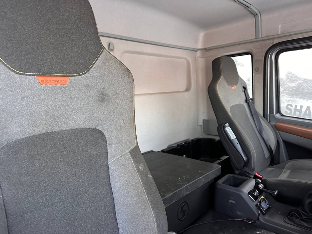 Shacman (Shaanxi) SX* 8x4 Самосвал SX33186V366 (Дизельный, 11,6 л, 423 л.с., МТ)
