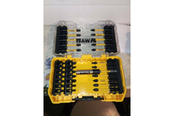 Набор бит и насадок FLEXTORQ 31 предмет DEWALT DT70737T
