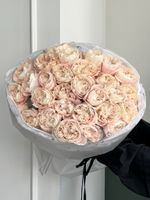 Гранд-букет из нежных одноголовых роз