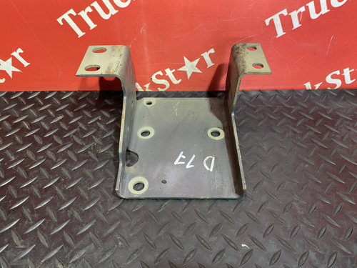 Кронштейн осушителя воздуха