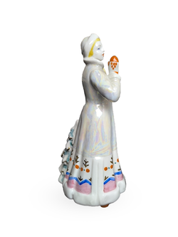 Фарфоровая статуэтка "Снегурочка" (Дулево)