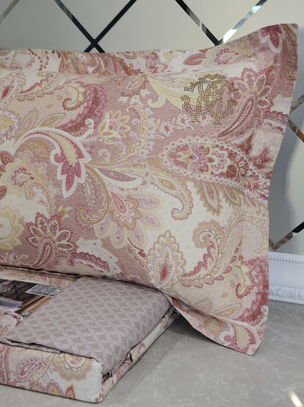 Постельное белье Roberto Cavalli Paisley