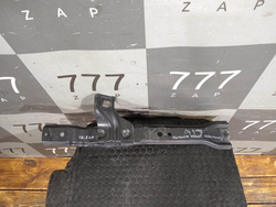 Кронштейн замка капота Toyota RAV4 IV (XA40) 15-19 Б/У Оригинал 5208542050