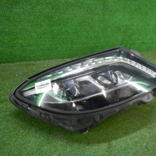Фара правая Mercedes S W222 (2013-2017) LED