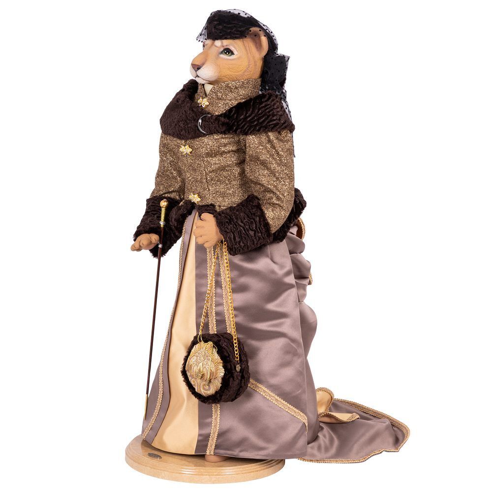 Кукла коллекционная Львица Мадам Лили