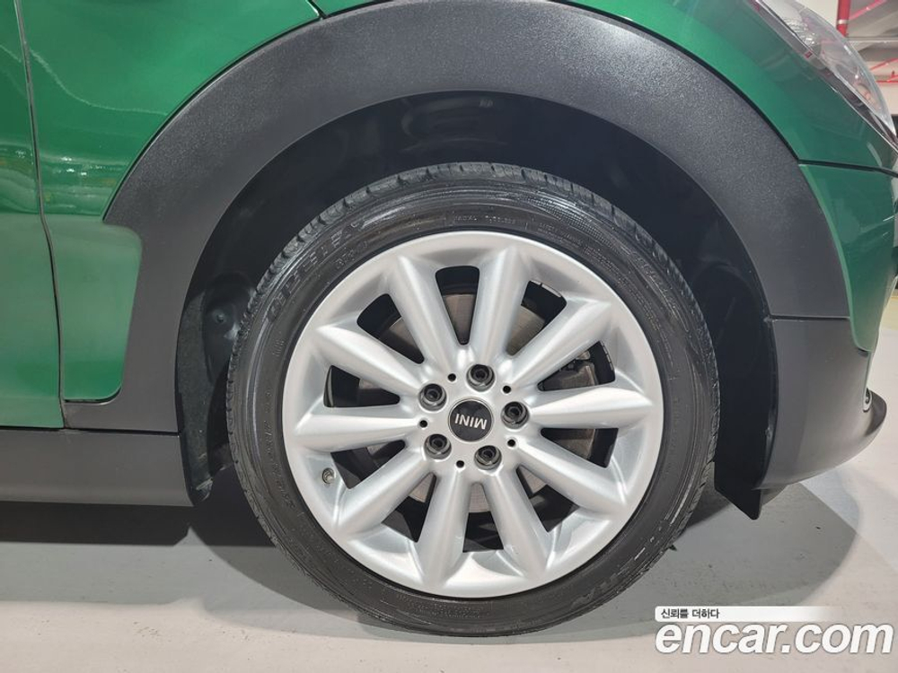 Mini Cooper D Clubman Basic (07.2020)