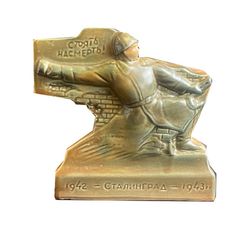 Разные статуэтки