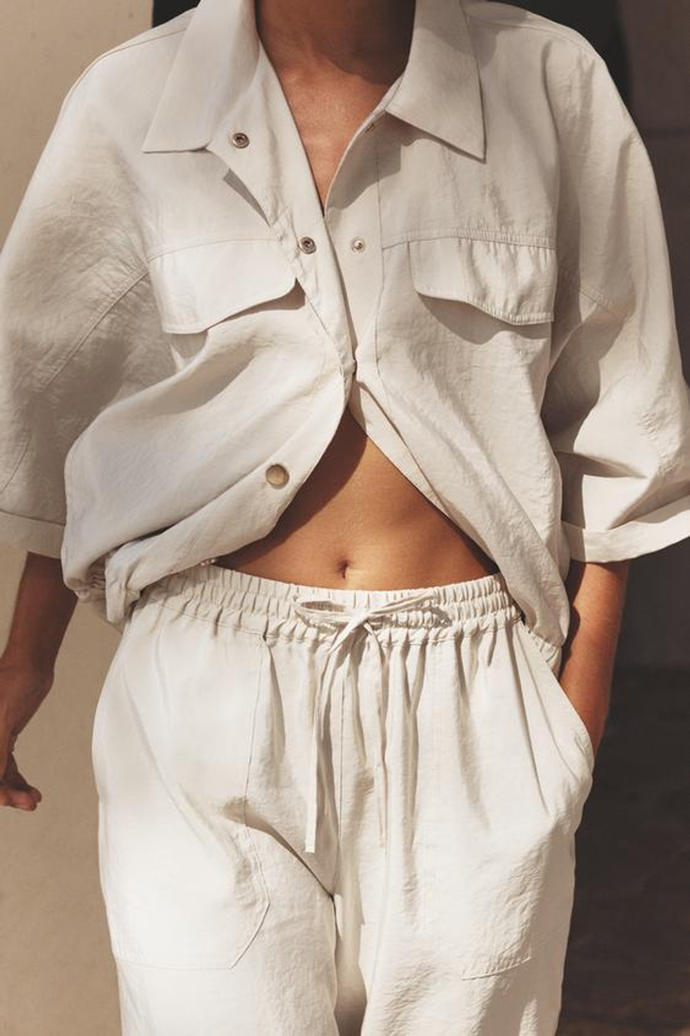 ZARA БРЮКИ С МАНЖЕТАМИ, КРЕМОВЫЙ