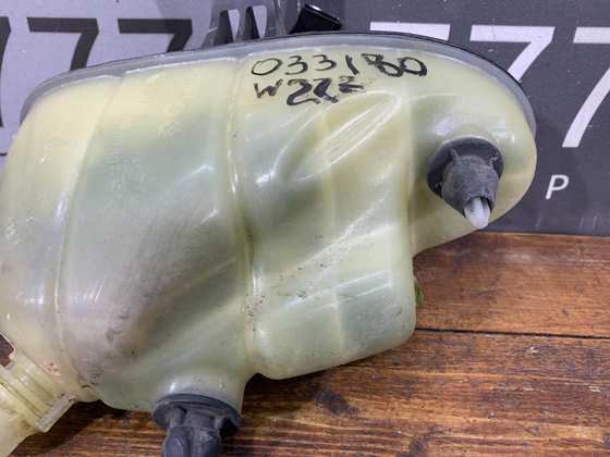 Бачок расширительный Mercedes S-Class (W222) 13-20 Б/У Оригинал A2225000949