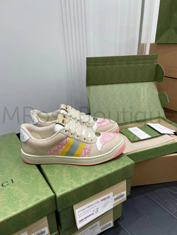 Женские кроссовки Gucci Screener в бежевом цвете