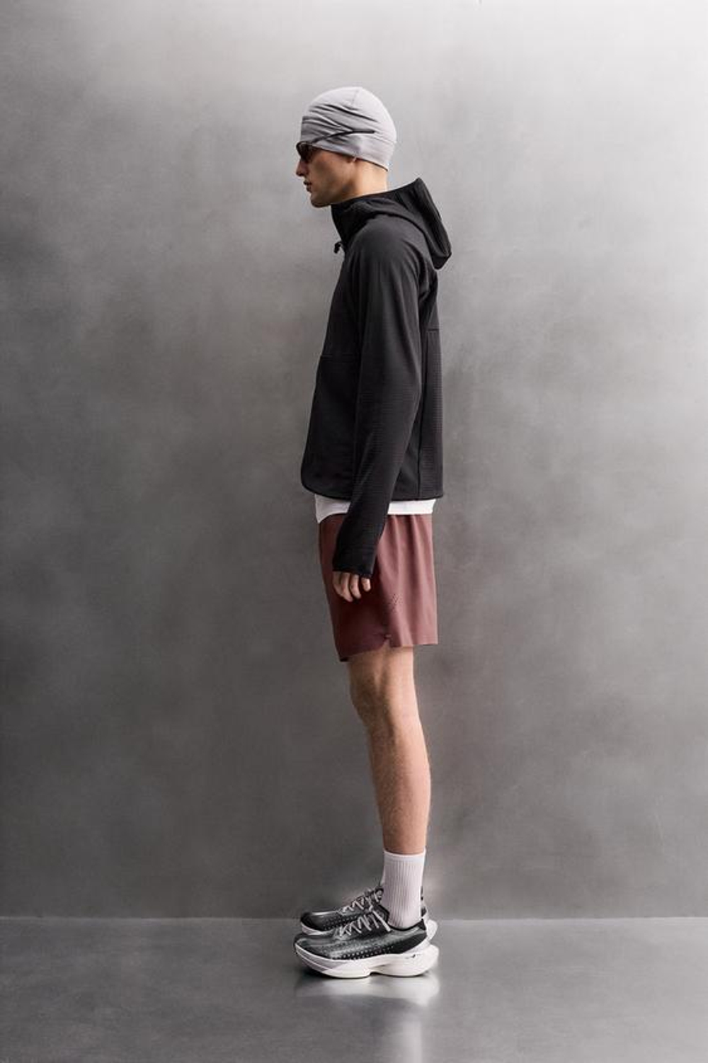 ZARA ПЕРФОРИРОВАННЫЕ ШОРТЫ 9”, ТЕМНО-РОЗОВЫЙ