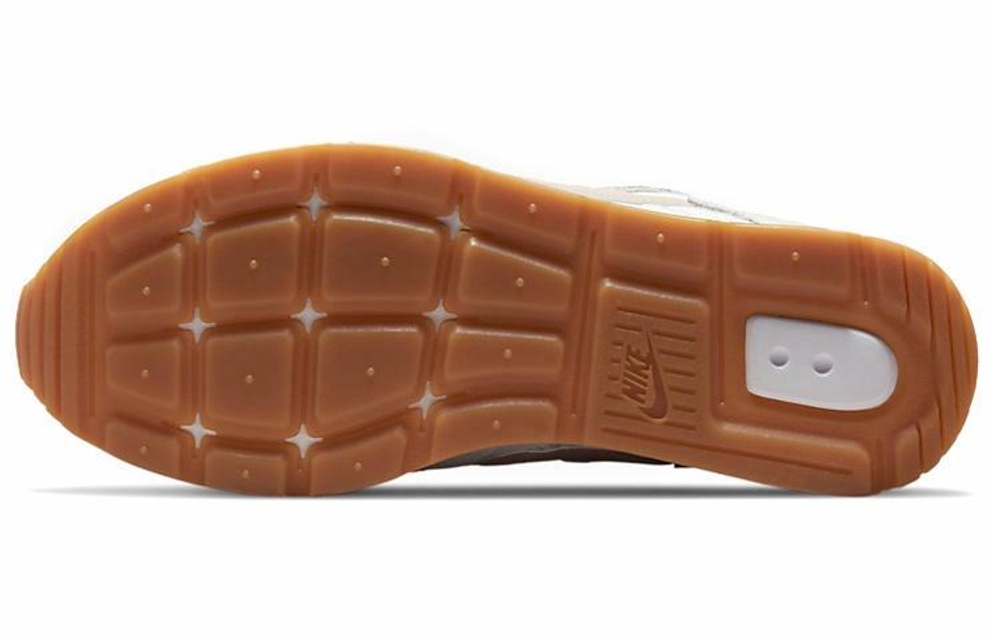 Кроссовки Nike Venture Runner Wide (Женская размерная сетка)