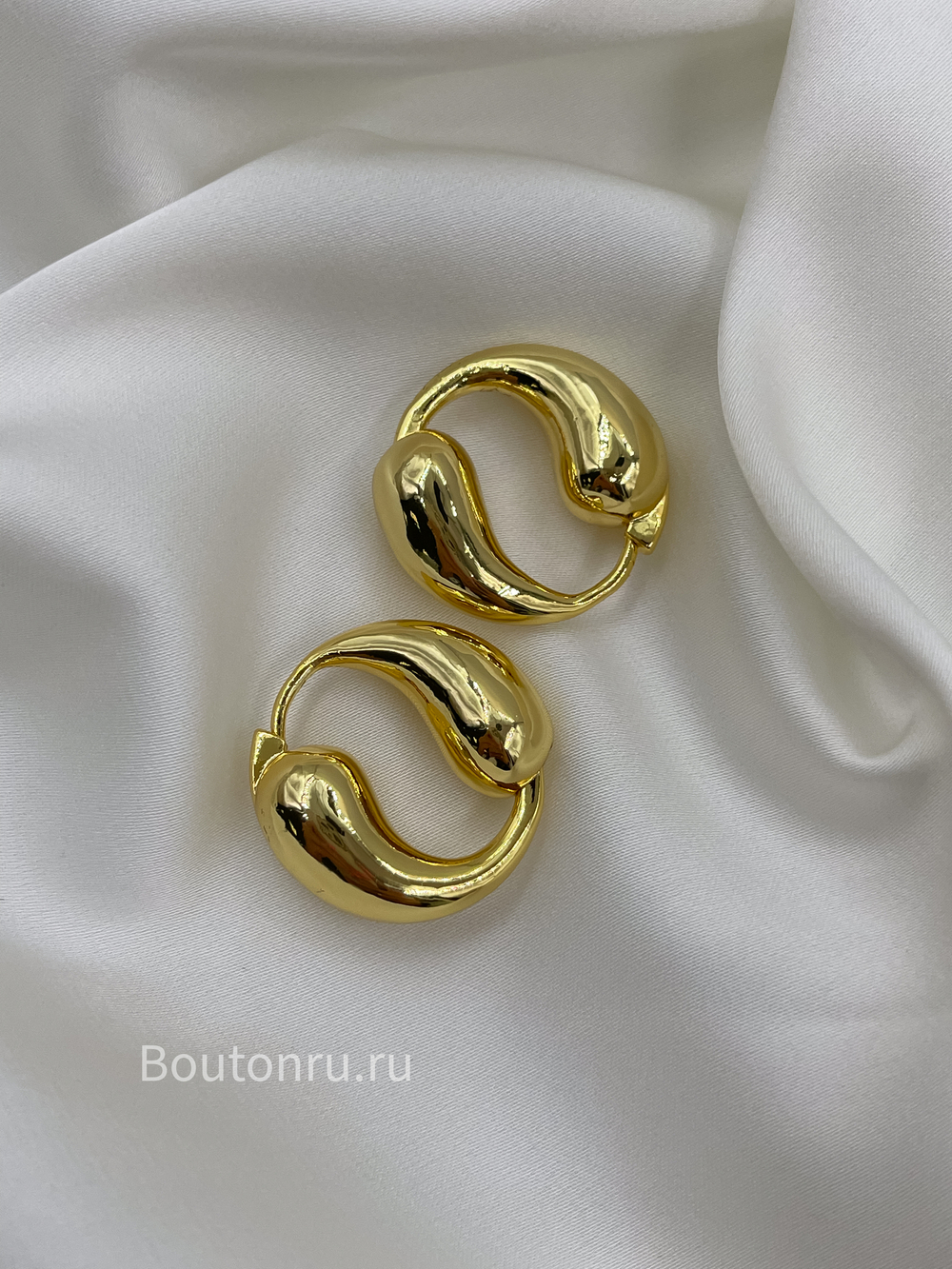 Серьги кольца золотистые капли