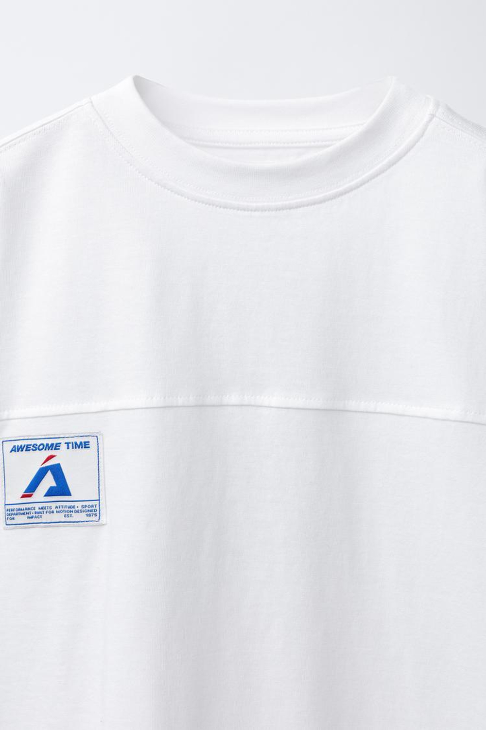 ZARA ЛОНГСЛИВ JOGGING С НАШИВКОЙ, БЕЛЫЙ