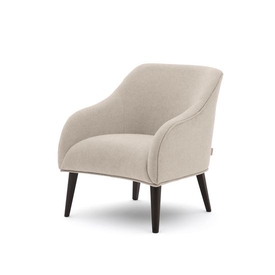 Кресло Bobly бежевого цвета с отделкой из массива бука цвета венге