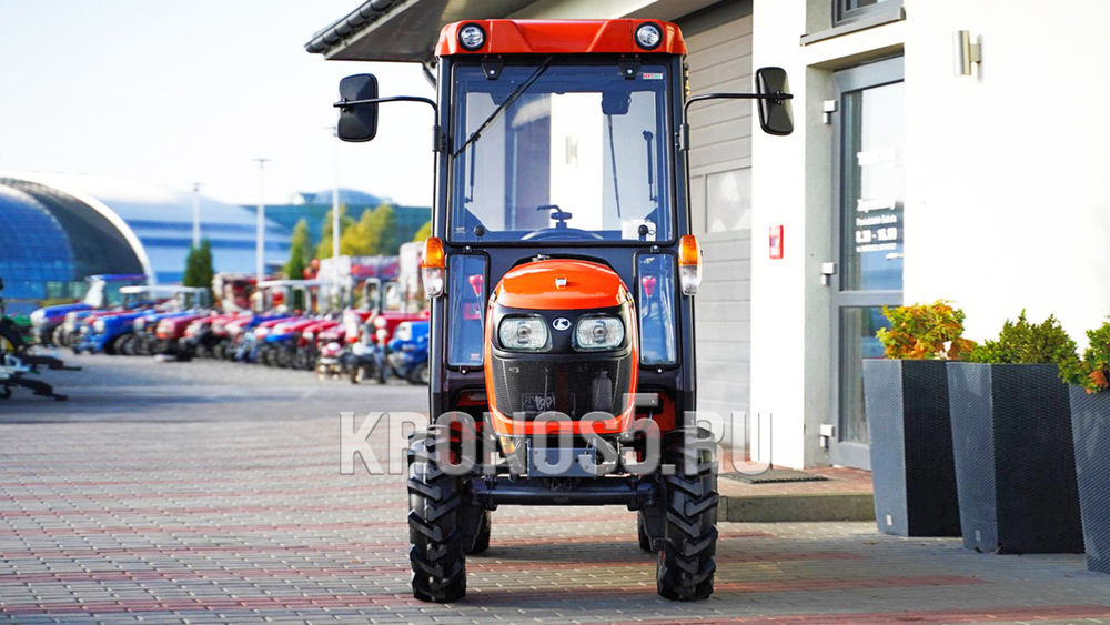 Трактор Kubota | Кубота A211N-OPC 9+3 (Kubota India) STD agri 7.00-12 / 8.3-20 (с ПСМ)