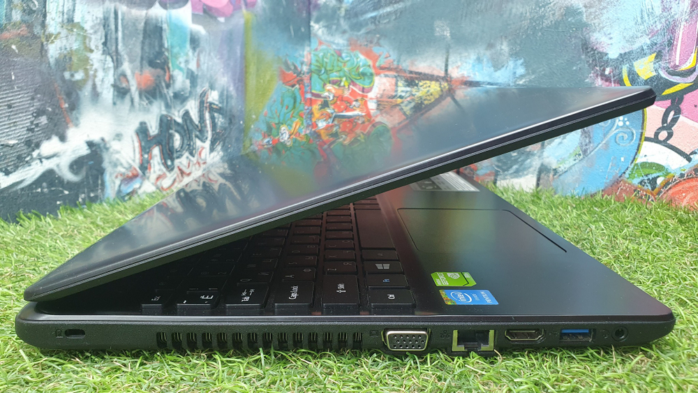 Мощный офисный ACER Pentium/4 Gb/810M