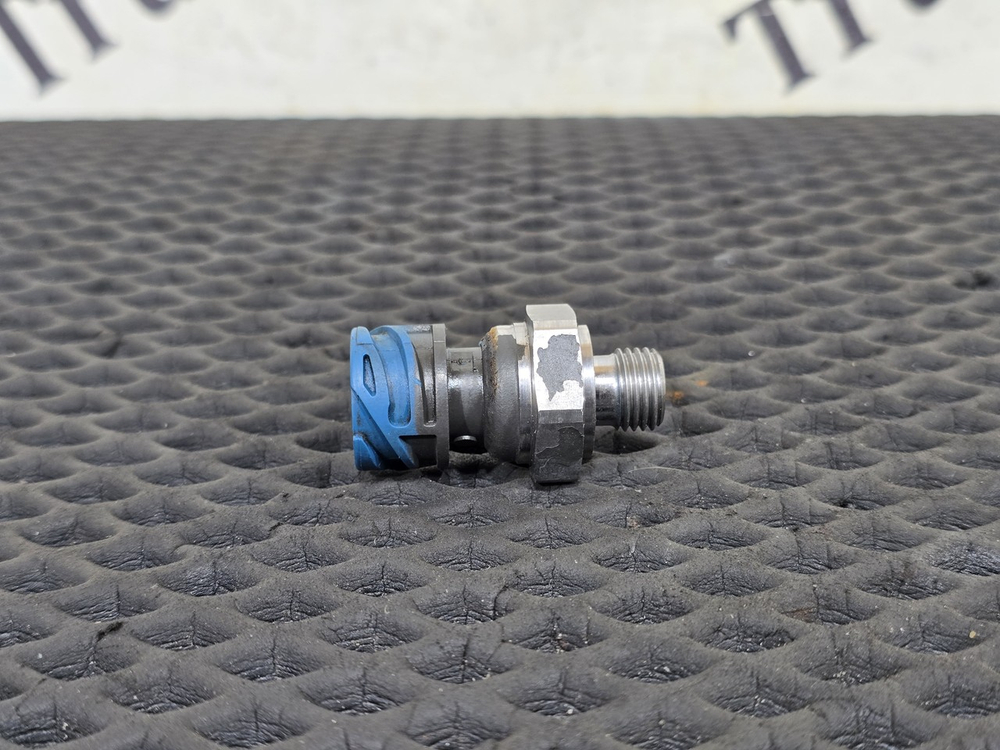 Датчик давления топлива