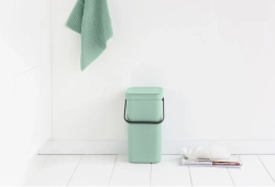 Brabantia Контейнер для мусора Sort & Go 12л для сортировки Jade Green