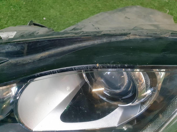 Фара левая Jaguar F-PACE (2016-2020) ксенон