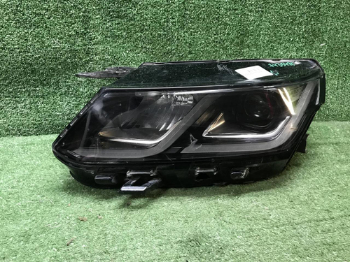 Битая Фара левая Geely Coolray (2019-2024) LED