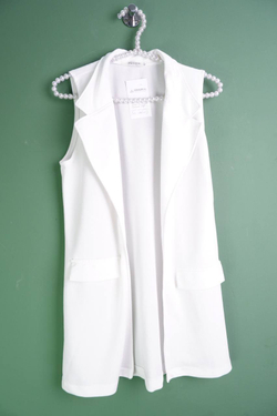 Жакет-жилет Reyon для утонченного образа, маркировка 36, визуально на 42 размер