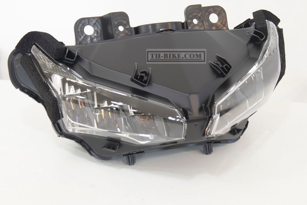 33100-MKY-D11. HEADLIGHT ASSY. HONDA. CBR650 21-22-23