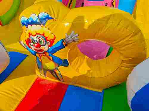 Коммерческий надувной батут «Парк развлечений 5» 12*6*7 м