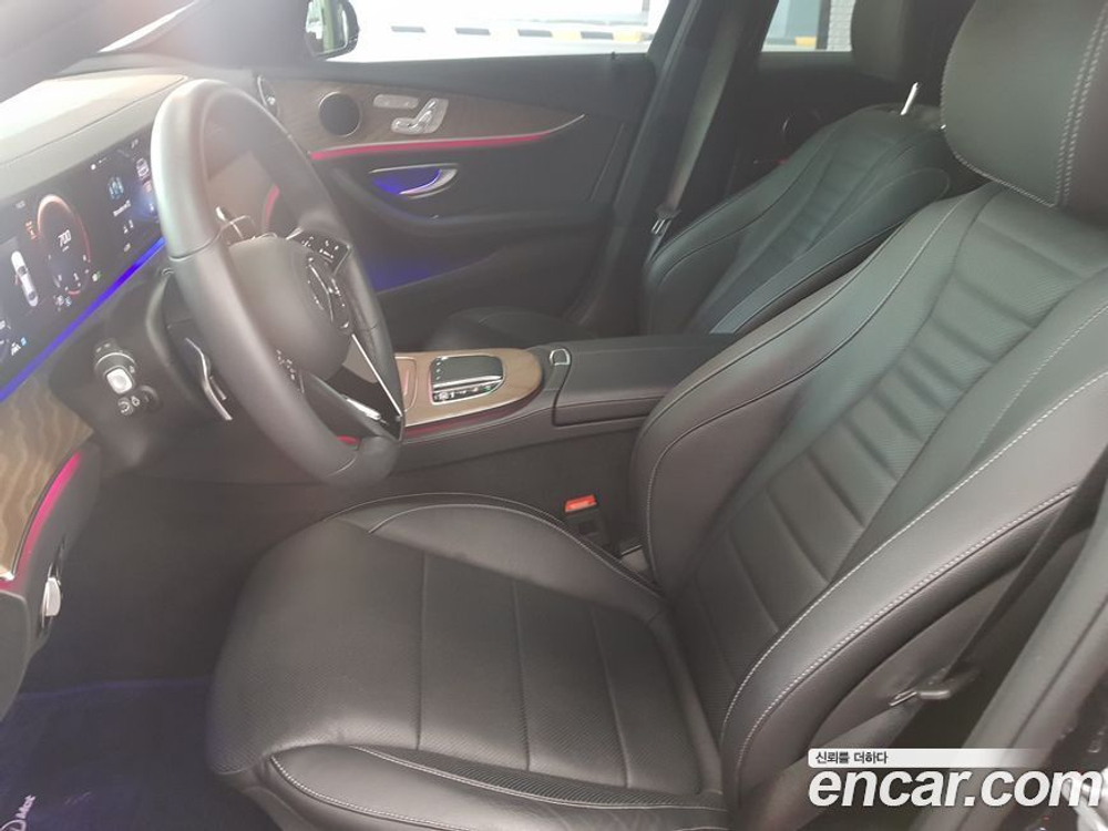 Mercedes-Benz E-Class W213 E250 Exclusive (04.2022)
