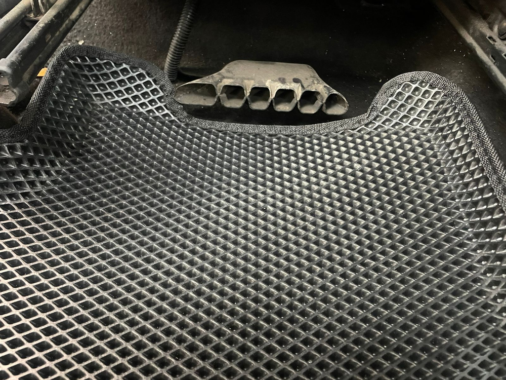 Коврики Eva с 3D бортами на Ford Focus  2 2004-2011