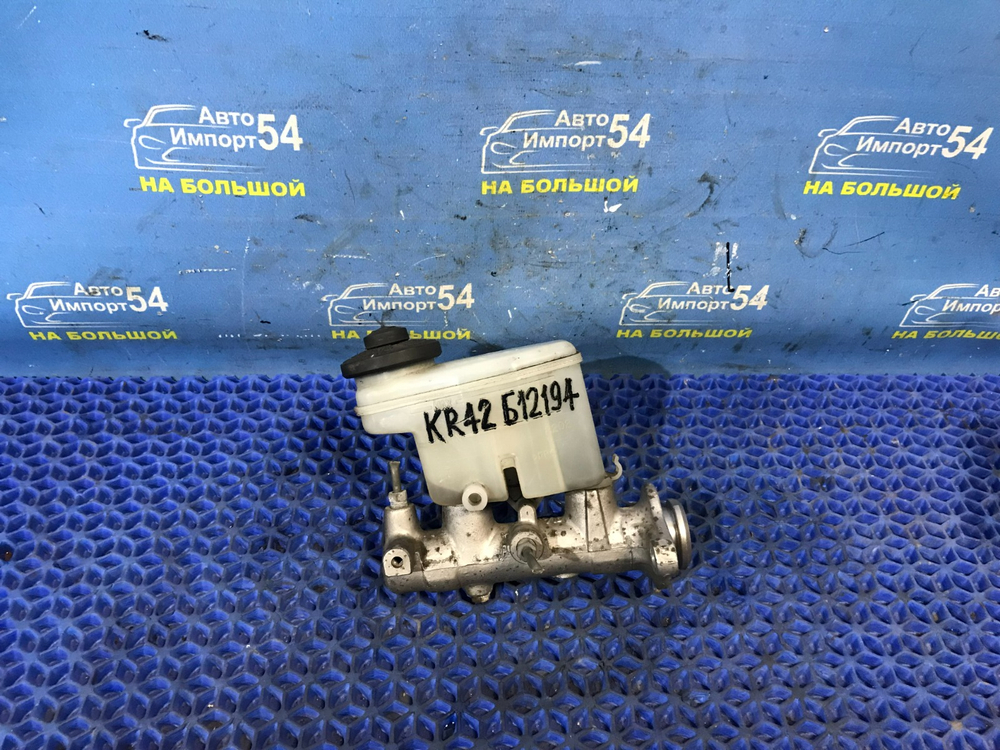 Главный тормозной цилиндр TOYOTA LITEACE NOAH 1996-2007